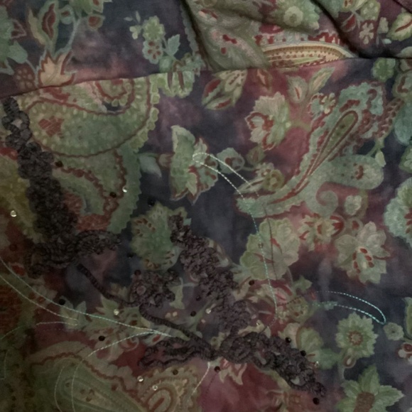 Sleeveless top - Picture 2 of 3